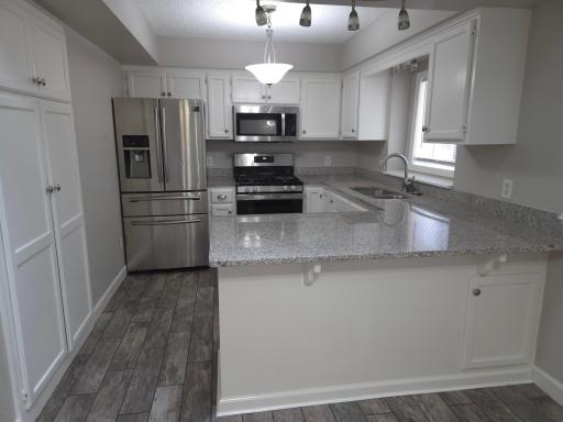 3633 Windtree Drive, Eagan, MN 55123