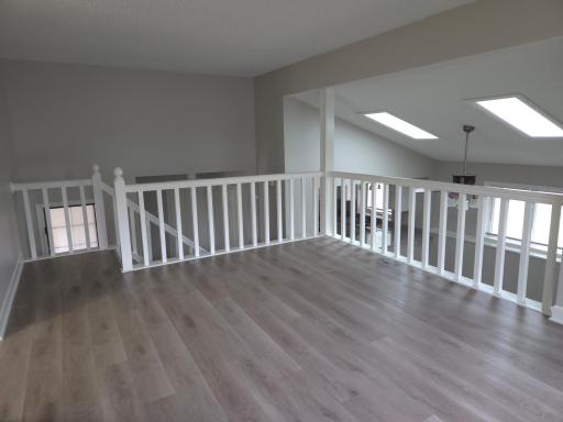 3633 Windtree Drive, Eagan, MN 55123