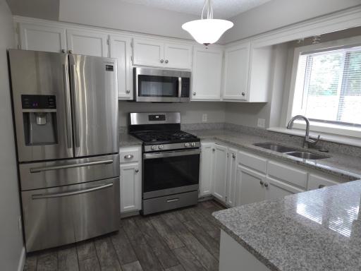 3633 Windtree Drive, Eagan, MN 55123