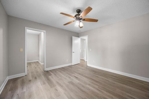 3633 Windtree Drive, Eagan, MN 55123
