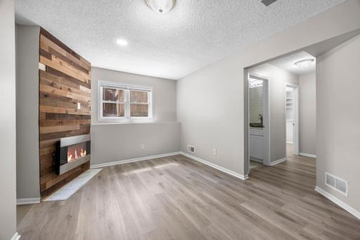 3633 Windtree Drive, Eagan, MN 55123