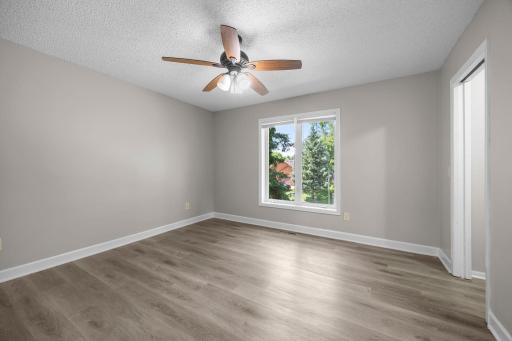 3633 Windtree Drive, Eagan, MN 55123