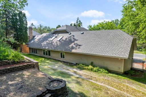 3633 Windtree Drive, Eagan, MN 55123