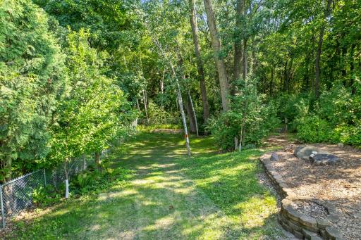 3633 Windtree Drive, Eagan, MN 55123
