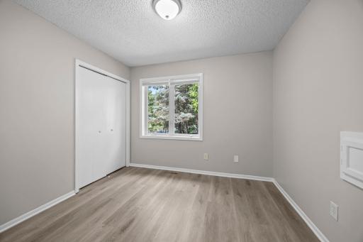 3633 Windtree Drive, Eagan, MN 55123