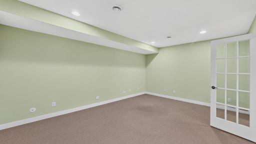 1825 Alexander Road NE, Rochester, MN 55906