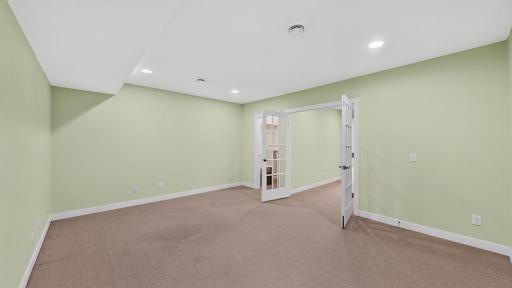 1825 Alexander Road NE, Rochester, MN 55906