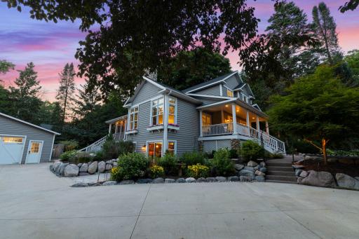 5-web-or-mls-4940 Suburban Dr Twilight -21.jpg