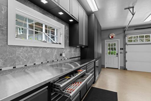 4940 Suburban Drive, Excelsior, MN 55331