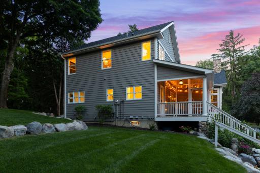 28-web-or-mls-4940 Suburban Dr Twilight -36.jpg