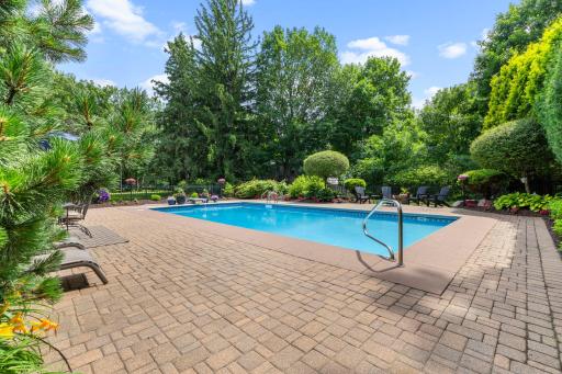 4940 Suburban Drive, Excelsior, MN 55331