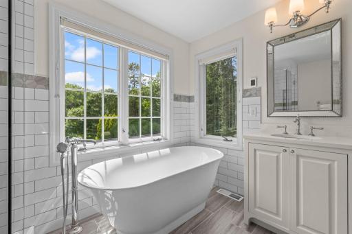 4940 Suburban Drive, Excelsior, MN 55331
