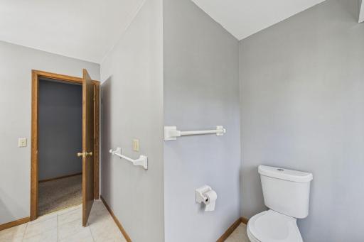 Upper level full bathroom continued