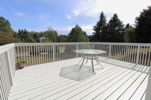 Another view of the deck