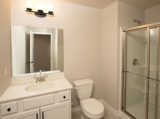 Main Level Bath 2 - Camden Floorplan.png
