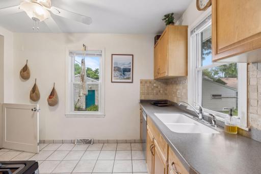 1459 Pascal Street N, Saint Paul, MN 55108