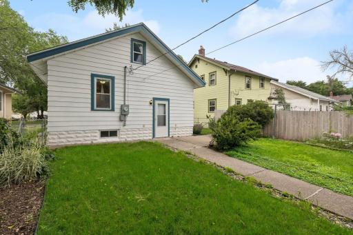 1459 Pascal Street N, Saint Paul, MN 55108