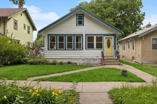 1459 Pascal Street N, Saint Paul, MN 55108