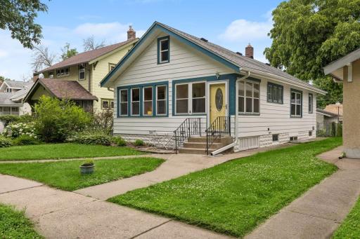 1459 Pascal Street N, Saint Paul, MN 55108