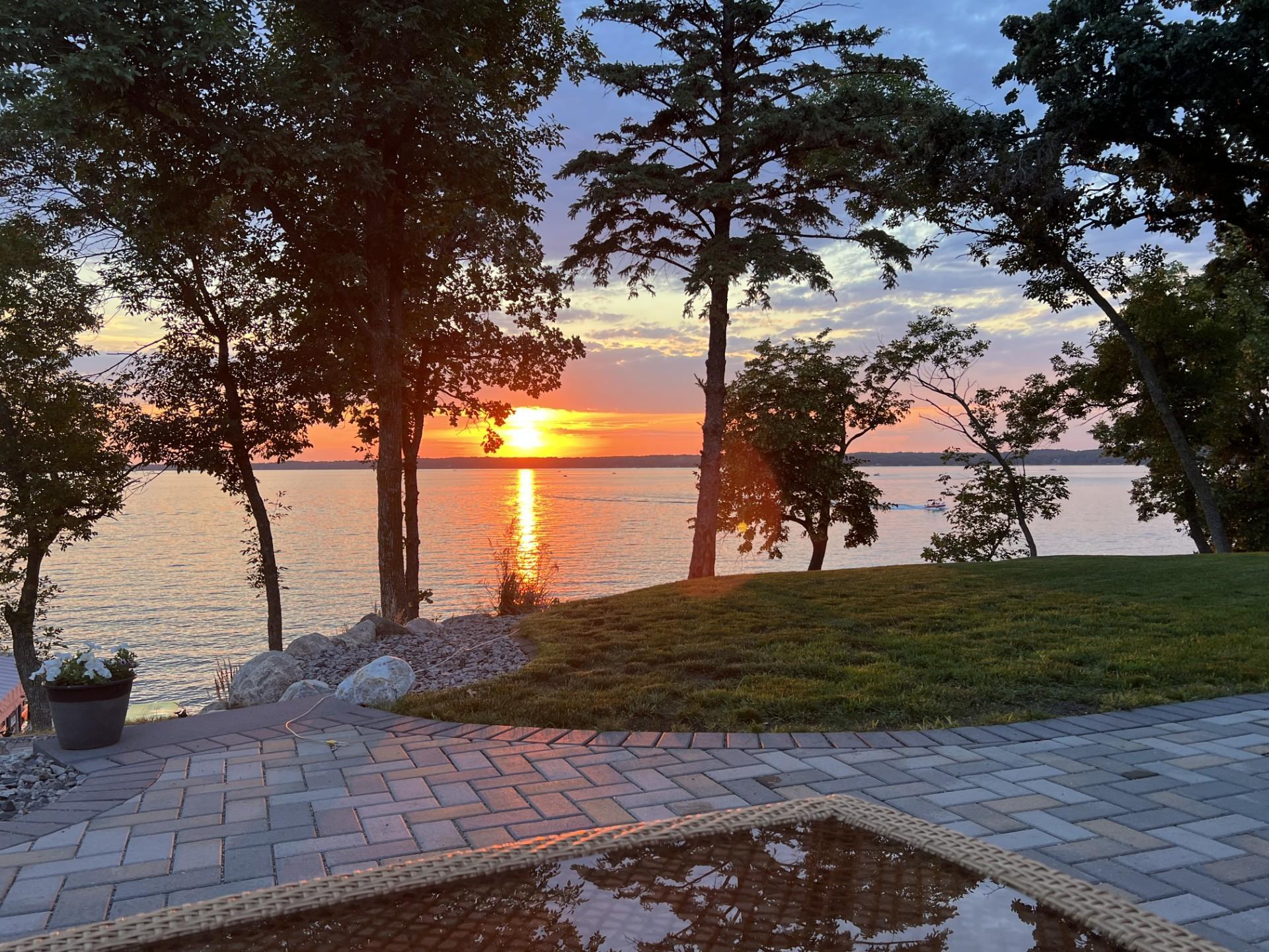 Fantastic Sun sets year round!