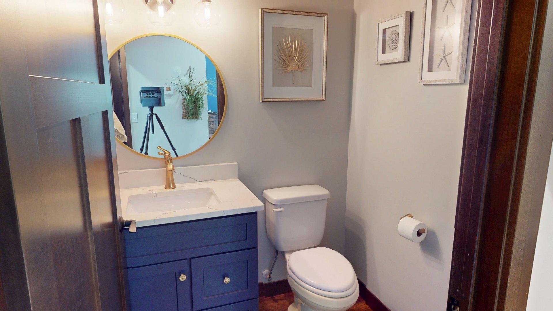 1/2 Bath