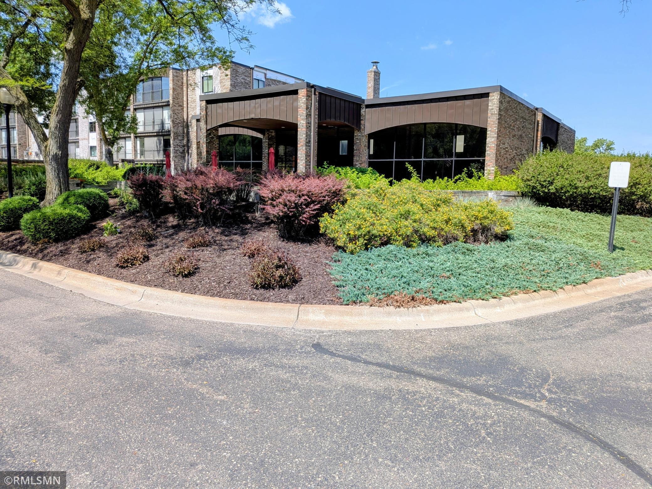 Activity Building between 1101 and 1077 .jpg