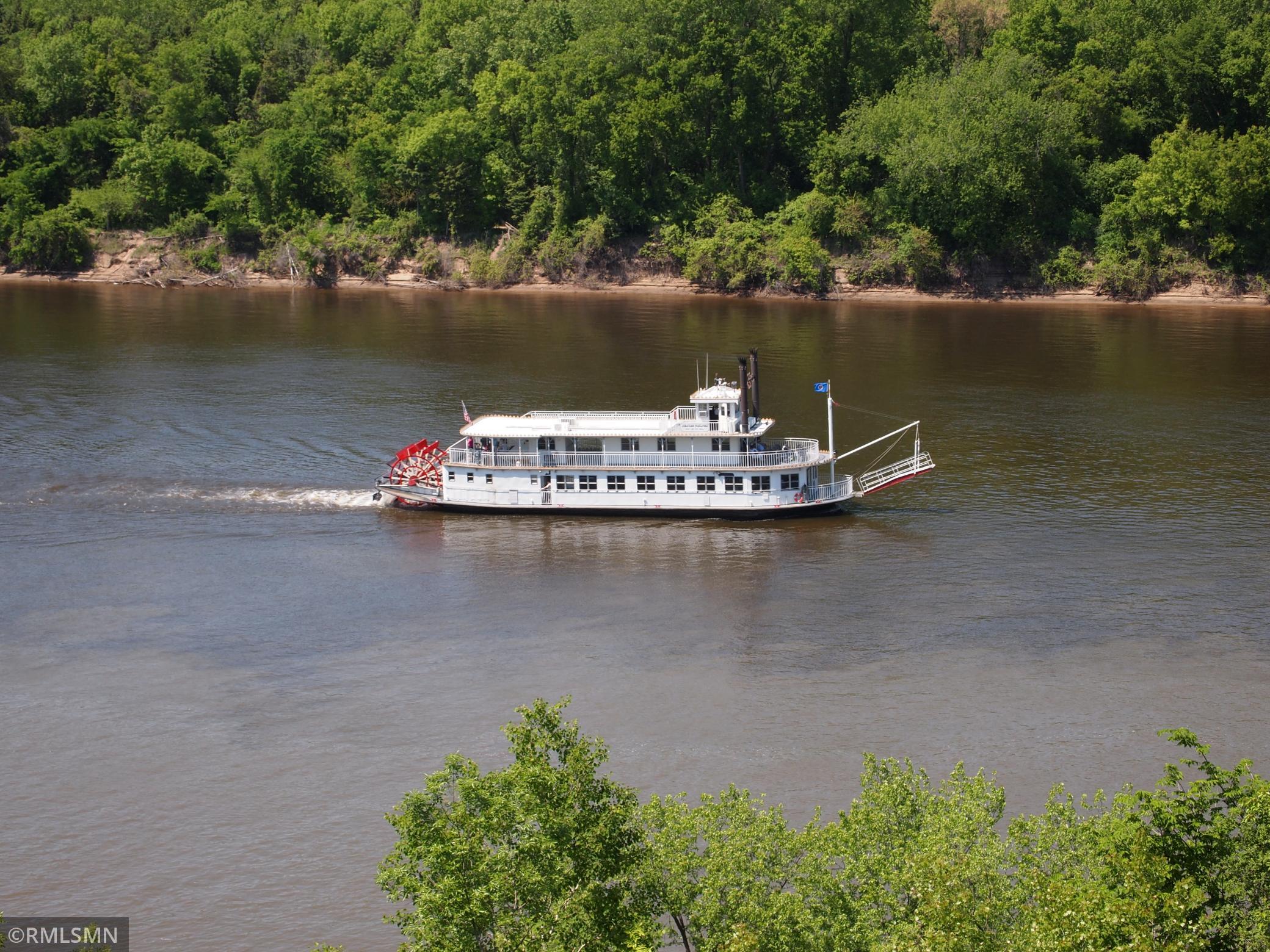 Bluff View of Mississippi River.JPG