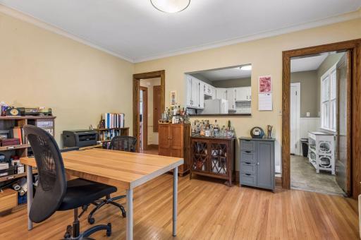 629 Lexington Parkway N, Saint Paul, MN 55104