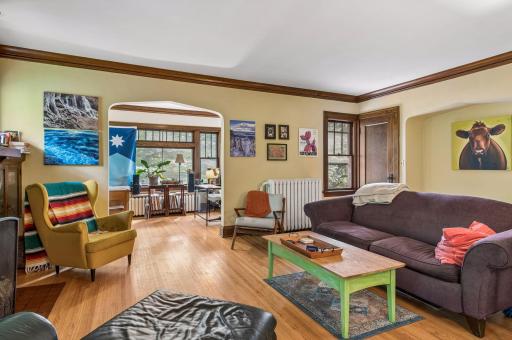 629 Lexington Parkway N, Saint Paul, MN 55104