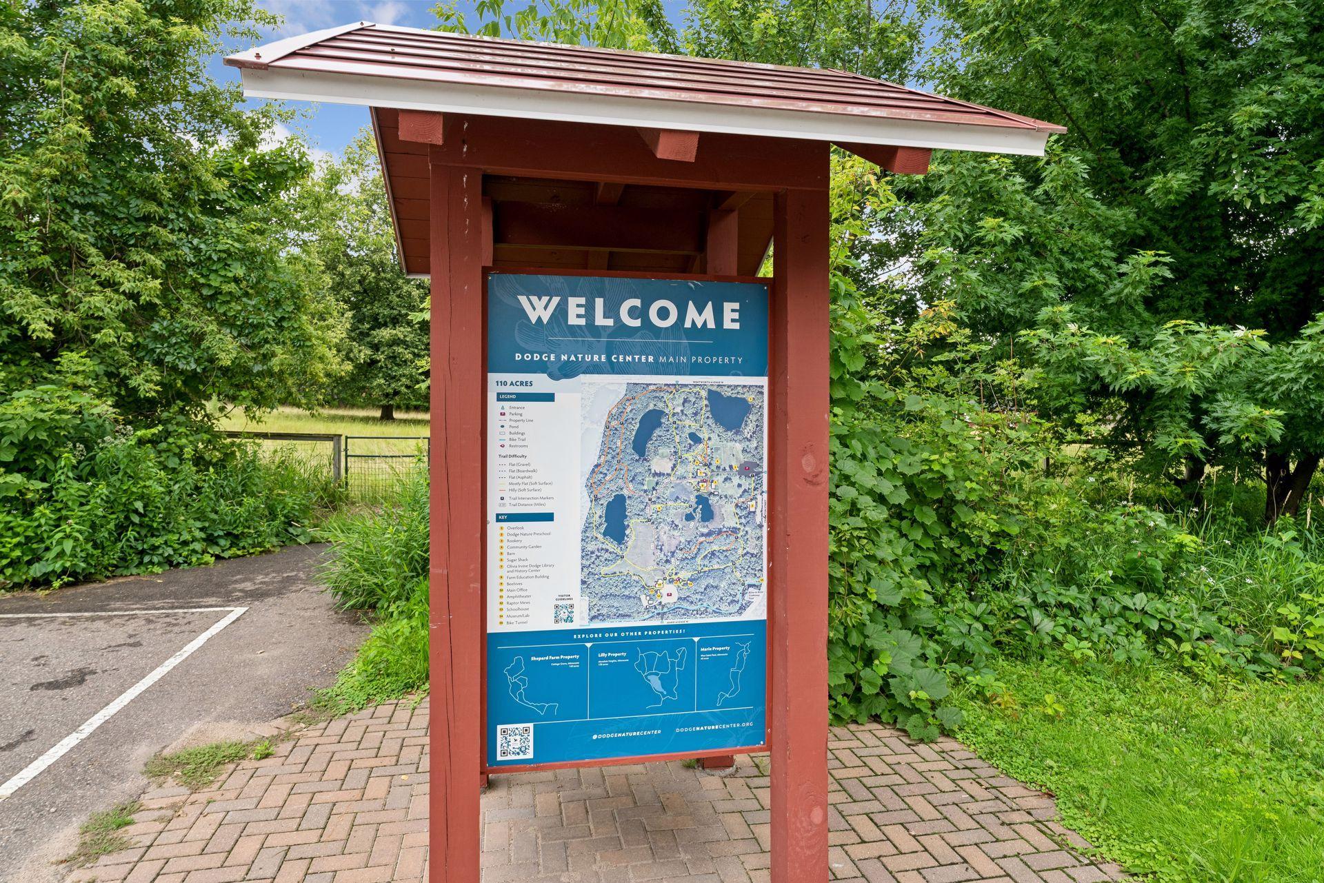 One block to Dodge Nature Center trails, amenities and events!