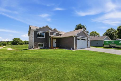 1500 5th Avenue, Howard Lake, MN 55349