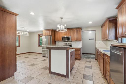 650 222nd Avenue, Somerset, WI 54025