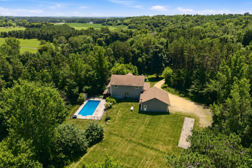 650 222nd Avenue, Somerset, WI 54025