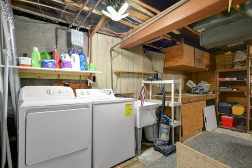 837 Pedersen Street, Saint Paul, MN 55119