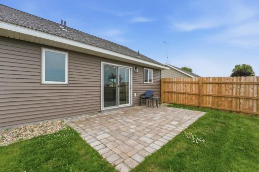 716 W 8th Street, Litchfield, MN 55355
