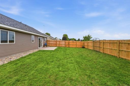 716 W 8th Street, Litchfield, MN 55355