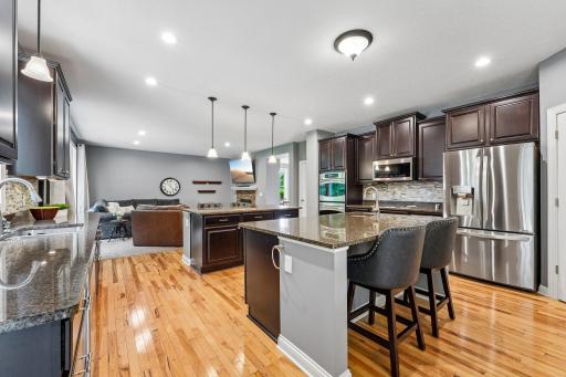 24-web-or-mls-3350 Malcom Ct SW-S2706-024.jpg