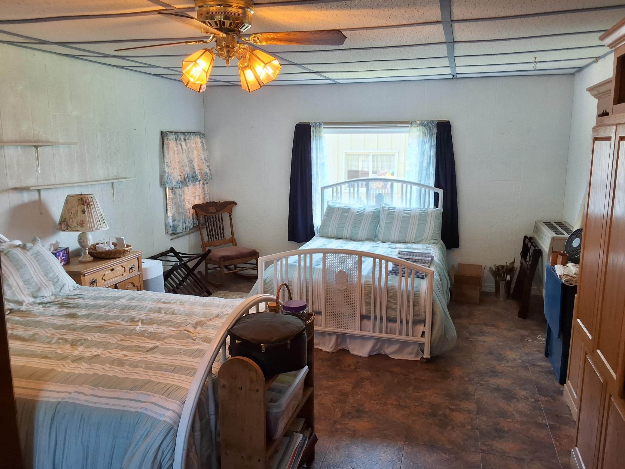 Bonus Room / 2nd Bedroom