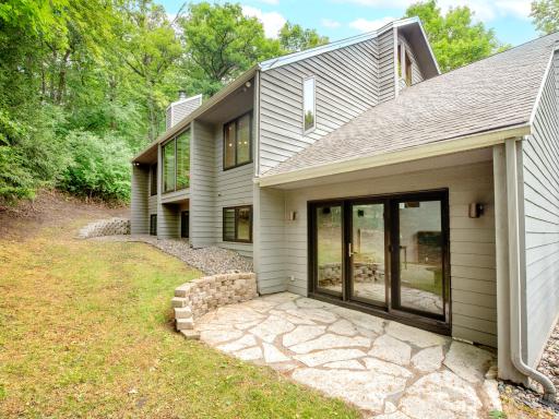 13900 Hill Ridge Drive, Hopkins, MN 55305