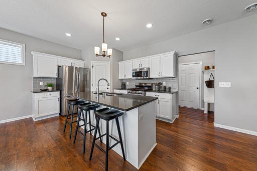6870 102nd Street S, Cottage Grove, MN 55016