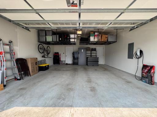 6870 102nd Street S, Cottage Grove, MN 55016