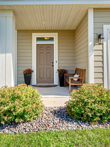 6870 102nd Street S, Cottage Grove, MN 55016