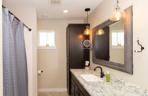 4897 Bluebell Loop S, Fargo, ND 58104