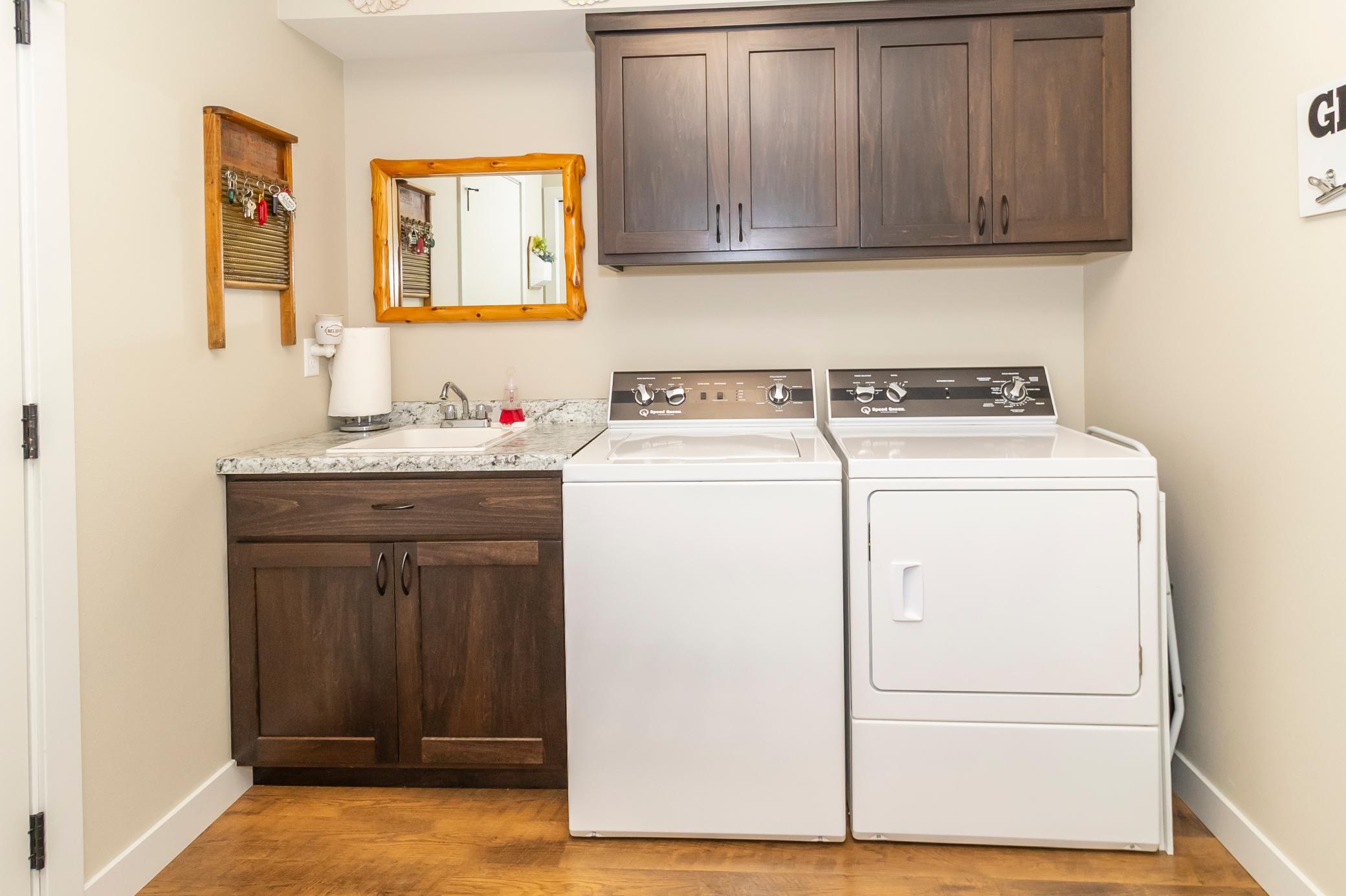 Mudroom/Laundry