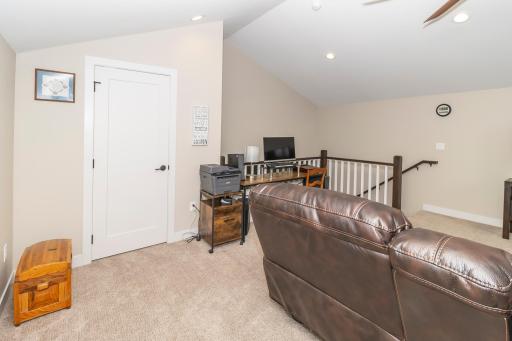 4897 Bluebell Loop S, Fargo, ND 58104
