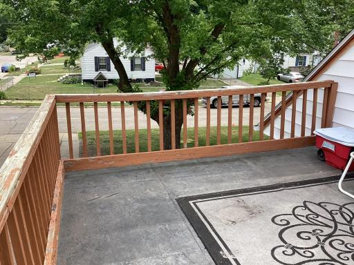 413 Hawthorne Street E, Albert Lea, MN 56007