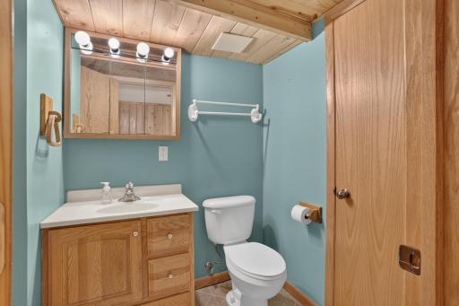 3083 Wilder Street N, Roseville, MN 55113