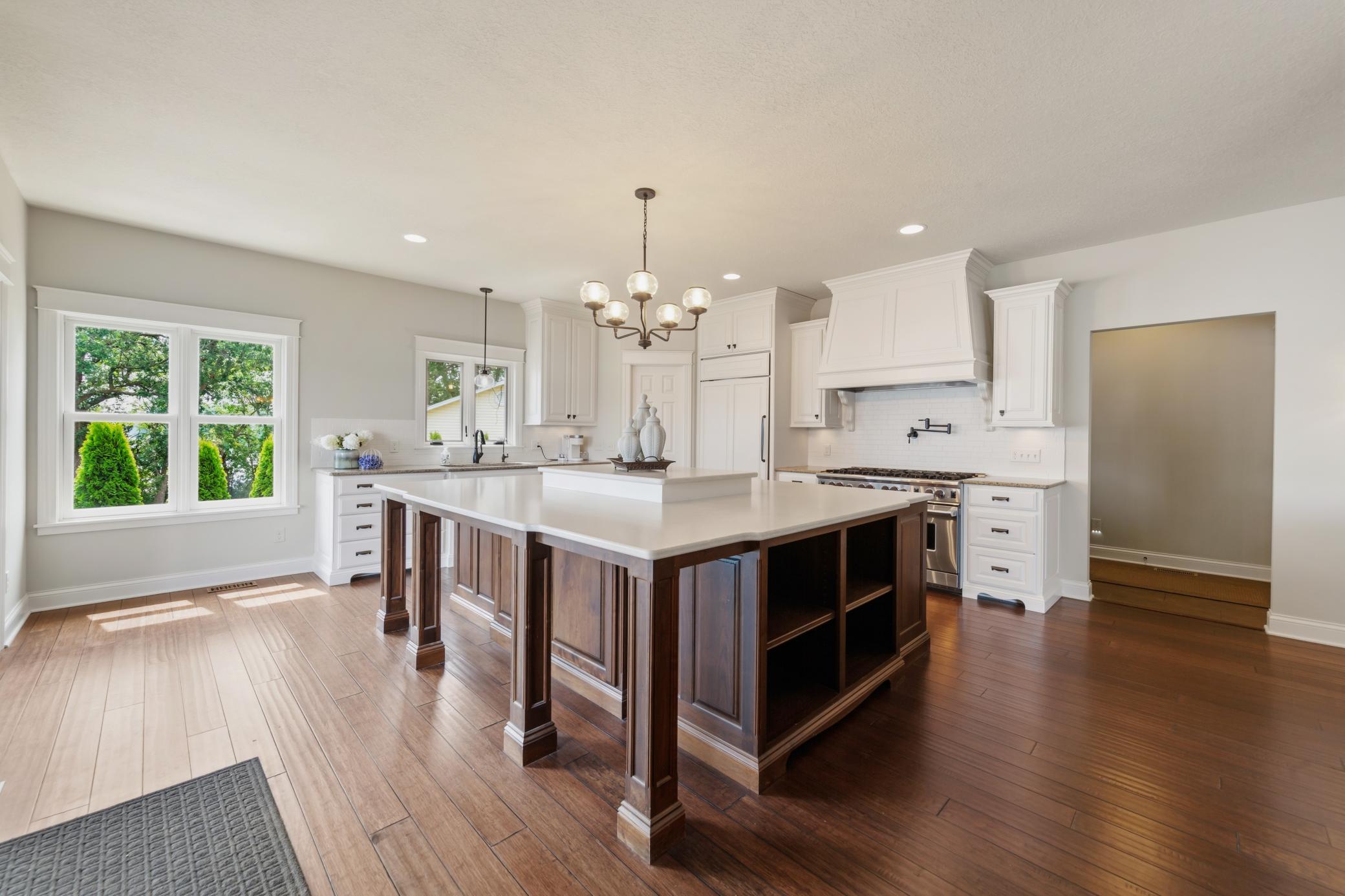 45 kitchen.jpg