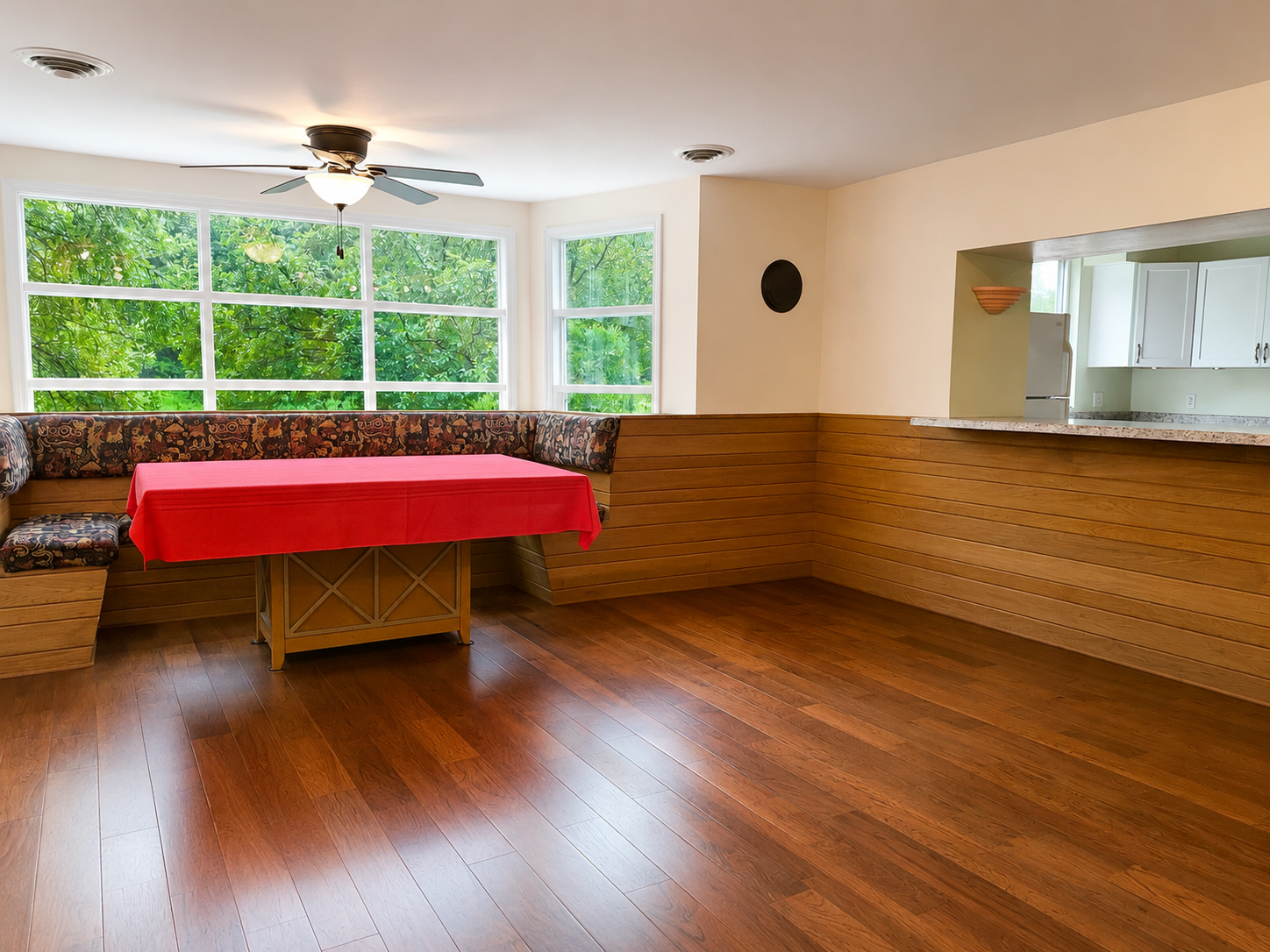 08 dining room.PNG