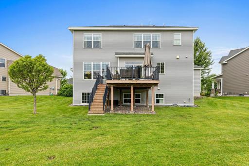 6554 102nd Avenue N, Minneapolis, MN 55445